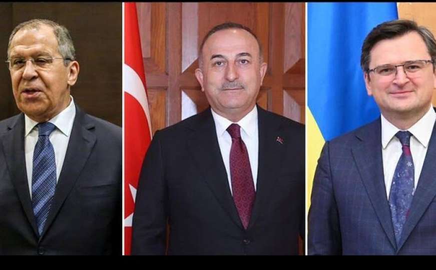 Susret Cavusoglu, Lavrova i Kulebe: Potez ministra Turske pokazao na čijoj je strani