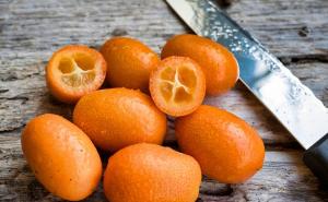 Znate li šta je kumkvat ili zlatna narandža: Riznica vitamina koja se jede s korom