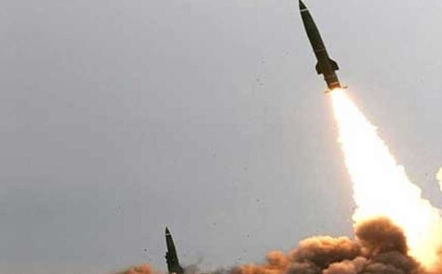 Indija greškom ispalila raketu na Pakistan 