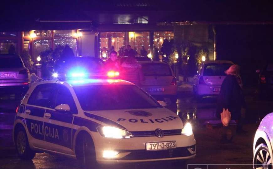 Drama u centru Sarajeva: Vlasnik zatekao lopova u vozilu 