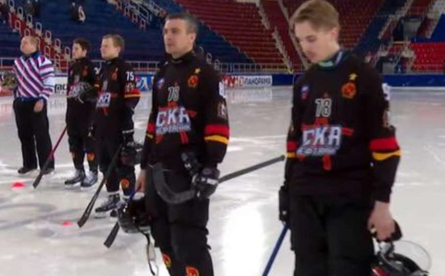 Ruski sportisti nastavljaju šokirati: Obje momčadi formirale slovo Z
