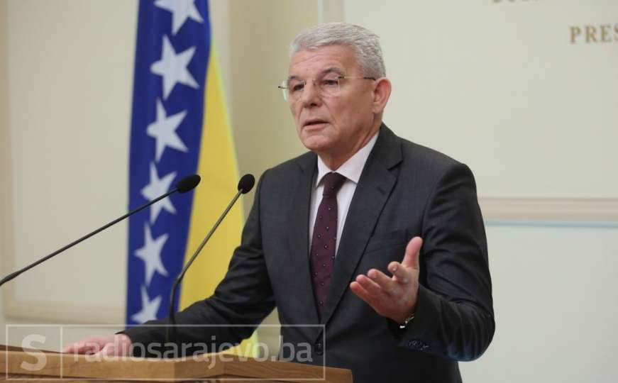 Džaferović: OSA odluke o zabrani ulaska u državu ne donosi bez razloga