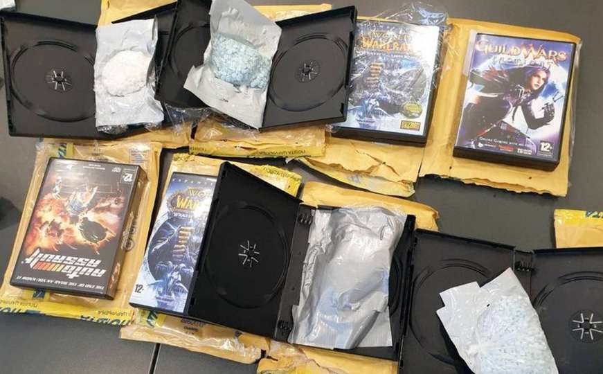Srbijanski dileri drogu krili u kutijama za Playstation igrice