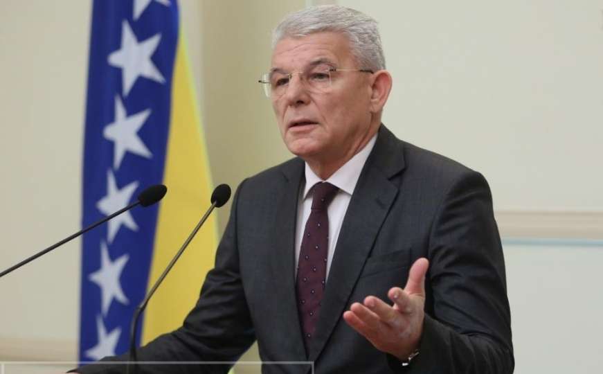 Džaferović: Bosnom i Hercegovinom se neće upravljati iz Ruske ambasade 