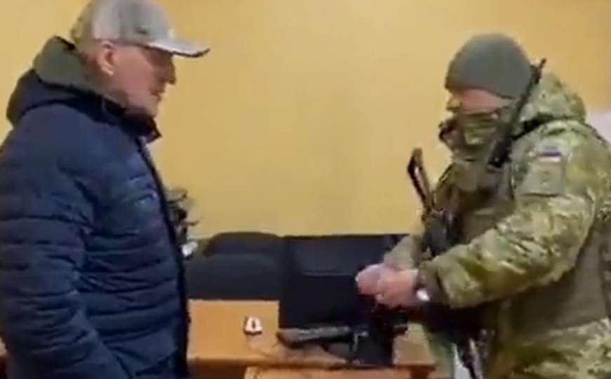 Ukrajinski granični policajac na ambasadora Bjelorusije bacio 30 novčića