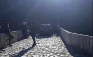 Bahatost bez premca: Vozilom preko mosta Kozje ćuprije