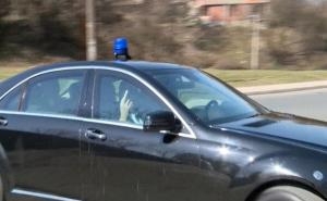 Bezobrazno i prosto: Dodik pokazao srednji prst novinarima