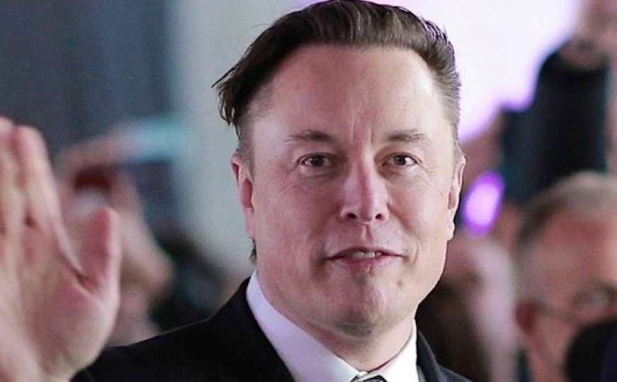 Elon Musk želi pokrenuti novu društvenu mrežu 