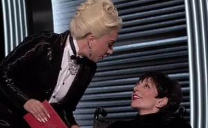 Dirljiv trenutak Lady Gage i legendarne Lize Minnelli o kojem svi pričaju