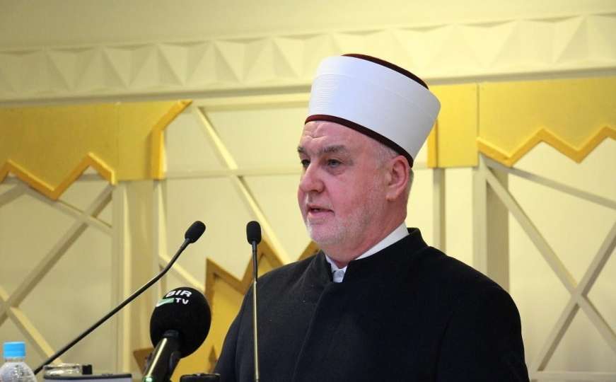 Reisu-l-ulema Kavazović pred ramazan: Plamen se može samo vjerom stišavati