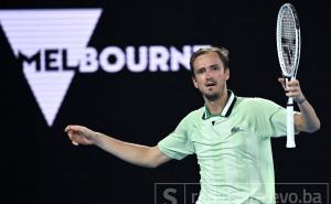 Ultimatum za najboljeg ruskog tenisera: Potpiši ili letiš sa Wimbledona!