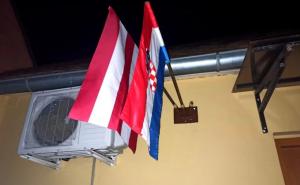 Uklonjena srpska zastava sa zgrade Vijeća nacionalne manjine u Varaždinu