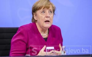 Merkel:  I dalje smatram ispravnom odluku iz 2008. o neprijemu Ukrajine u NATO
