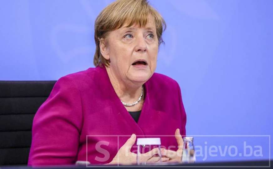 Merkel:  I dalje smatram ispravnom odluku iz 2008. o neprijemu Ukrajine u NATO