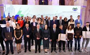 Na svečanoj sjednici Gradskog vijeća dodijeljene šestoaprilske nagrade