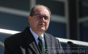 OHR Zakon o imovini RS proglasio “ništavnim”, ali ga nije poništio