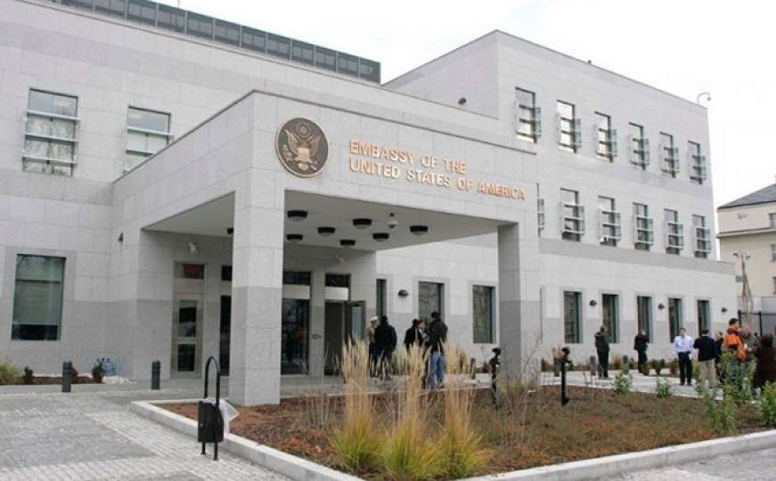Ambasada SAD pojasnila zašto su Sarajlić i Tadić dobili sankcije