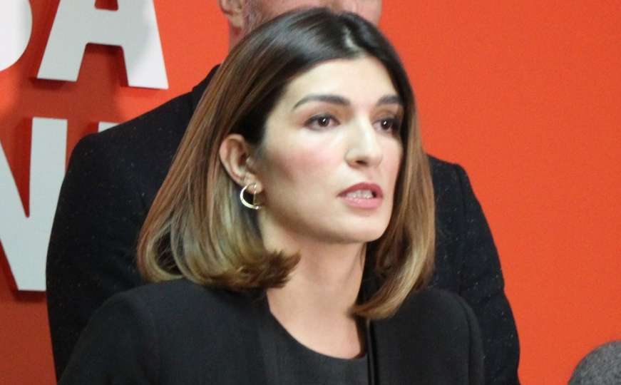 Sabina Ćudić: Pozivamo DF i Komšića da izađu iz koalicije sa SDA