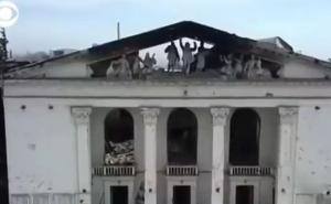 Ukrajina objavila zastrašujući snimak ruskog razaranja dječijeg pozorišta