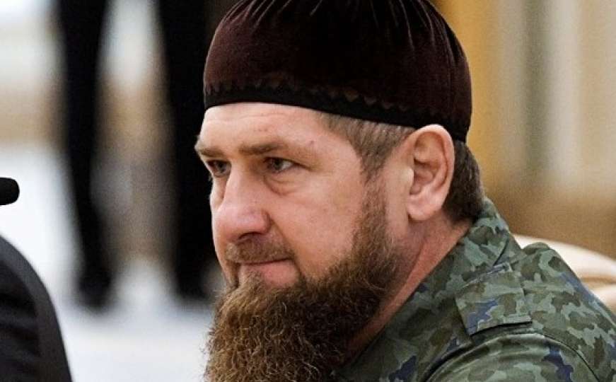 Čečenski vođa Kadirov: Predalo se više od 1.000 ukrajinskih marinaca 