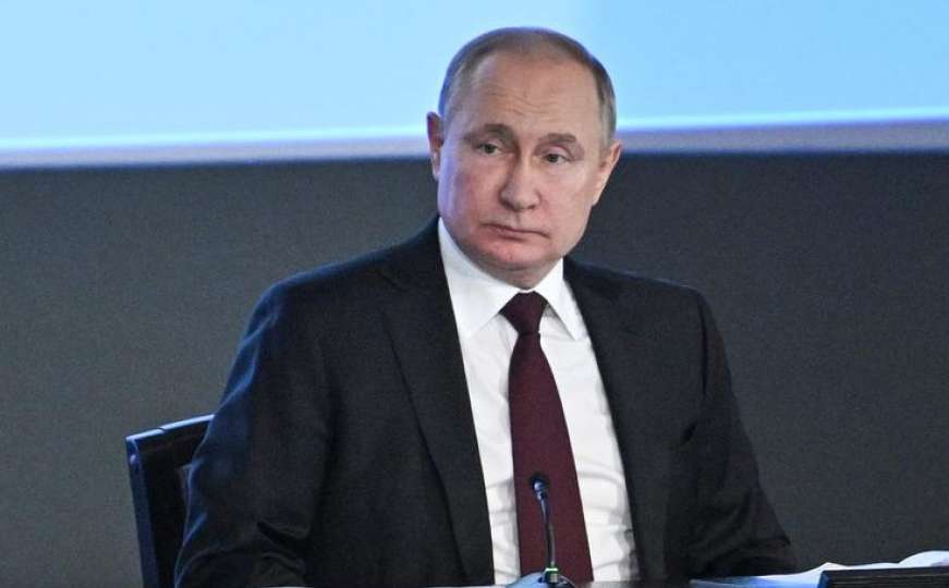 Putin poslao poruku Zapadu nakon što je priznao da su ga sankcije pogodile