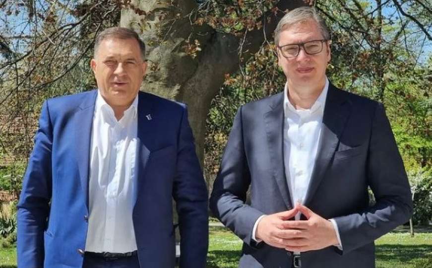 Vučić nakon sastanka sa Dodikom: Srbija neće prihvatiti primjenu Bonskih ovlasti