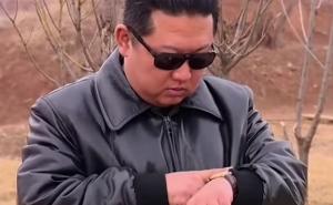 Sjevernokorejski čelnik Kim Jong Un promatrao probno ispaljivanje projektila