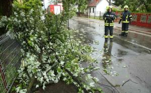 Objavljen narandžasti meteoalarm zbog olujnih udara vjetra u dijelovima BiH!