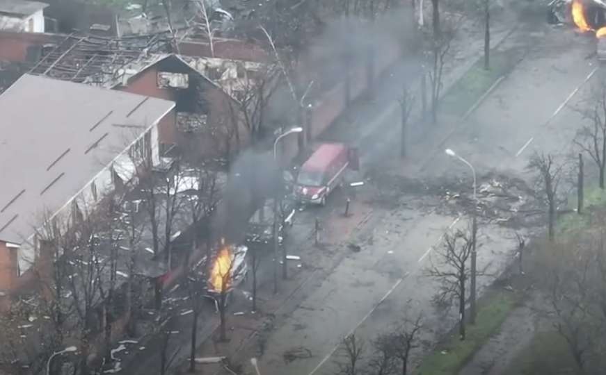 Pogledajte snimak dronom iz Mariupolja - Ukrajinci napravili zasjedu za Ruse
