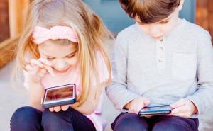 Mjesec dana od zabrane telefona u školi: Djeca su puno sretnija bez njih