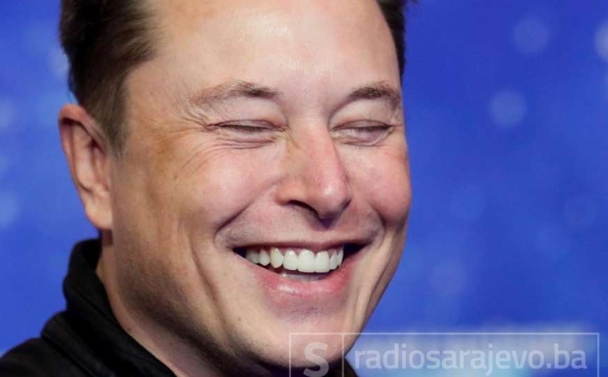 Elon Musk se našalio: "Kupujem Coca Colu da vratim kokain u nju"
