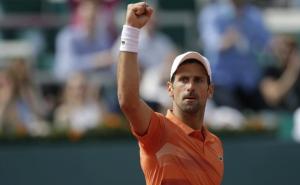 Švicarski mediji pišu: Đoković će zbog izbacivanja Rusa bojkotovati Wimbledon