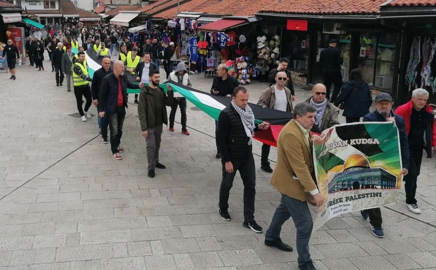 Protestna šetnja u Sarajevu: Ovo je naš glas za ugnjetavani narod Palestine