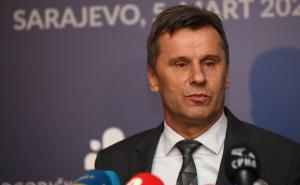 Novalić čestitao Bajram: Radost podijelite sa sugrađanima kojima je pomoć potrebna