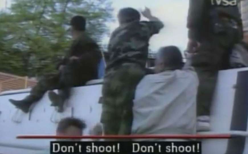 Dobrovoljačka i sjećanje na 1992: Pogledajte snimke 3. maja i Divjakovo "NE pucaj"