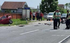Stravična nesreća u Srbiji: Troje mrtvih, stradali, majka, dijete i motociklista 