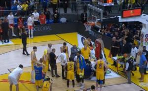 Užasna povreda hrvatskog košarkaša na utakmici: Igrači se hvatali za glavu