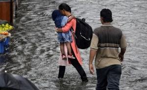 Velike poplave u Indiji: Ima poginulih, pobjeglo pola miliona ljudi 