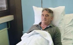 Prva fotografija člana Predsjedništva BiH Željka Komšića iz bolnice nakon operacije