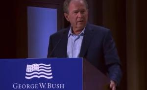 Bivši predsjednik SAD George Bush pomiješao Ukrajinu i Irak, i to dva puta