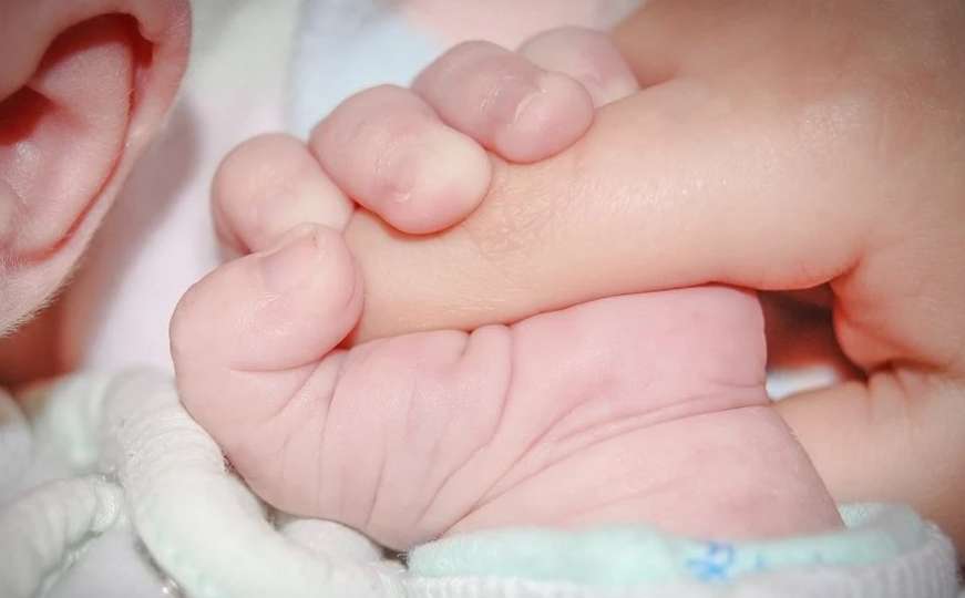 Direktor bolnice Dodik se oglasio o zaraženim bebama