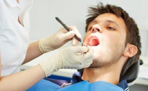 Savjeti ako vas je strah zubara: Kad trebate doći da bi manje boljelo