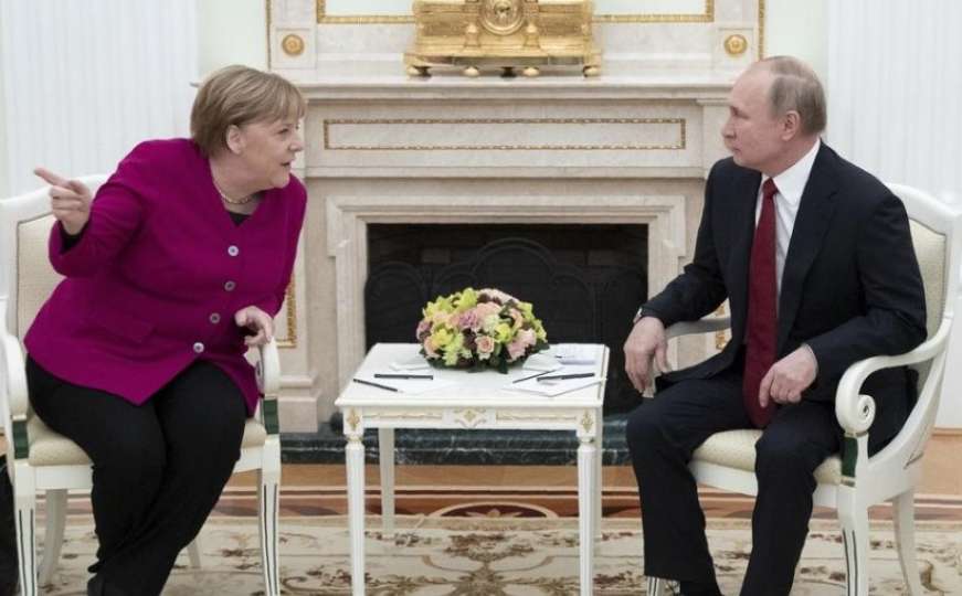 Angela Merkel nakon šest mjeseci komentirala rusku invaziju na Ukrajinu