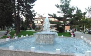 Premijerno izvođenje performansa "Teatar na trgu"