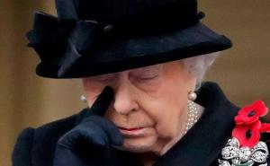 Stiglo zvanično objašnjenje: Kraljici Elizabeti nije dobro, propušta misu