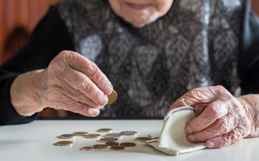 Žena (77) izmislila staž u BiH, pa 17 godina primala penziju