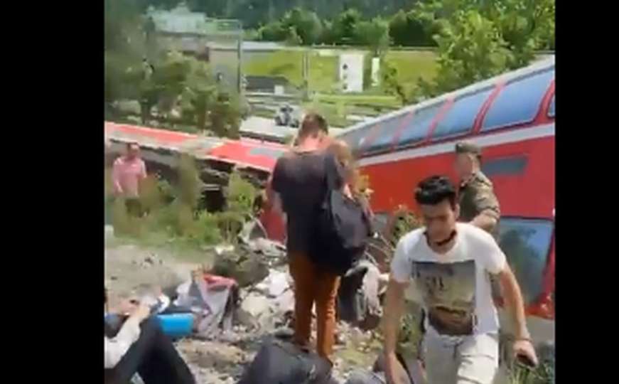 Težak sudar vozova u Njemačkoj: Ima poginulih i povrijeđenih