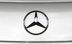 Mercedes povlači gotovo milion automobila