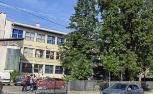 Nova dojava o bombi u BiH: Evakuisana zgrada u kojoj su tri srednje škole