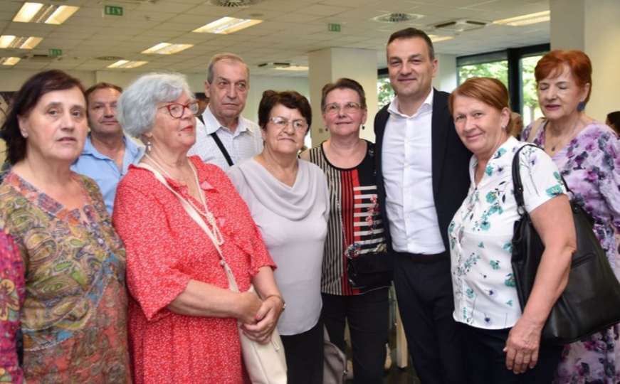 Organizirano druženje penzionera u okviru kampanje "Dani Bosnalijeka"